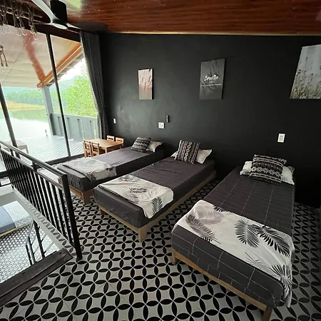 Nguyen Shack Retreat Resort Phong Nha Exterior photo