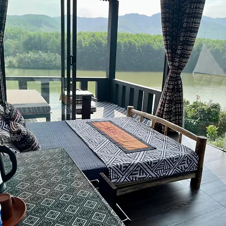 Nguyen Shack Retreat Resort Phong Nha Exterior photo